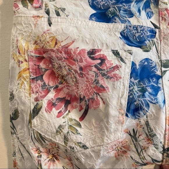 BETTY BARCLAY Sz 38 By Elements Slim Fit Mid Rise Slim Leg Pants Jeans - Picture 9 of 11